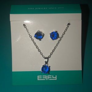 Necklace and earrings set!